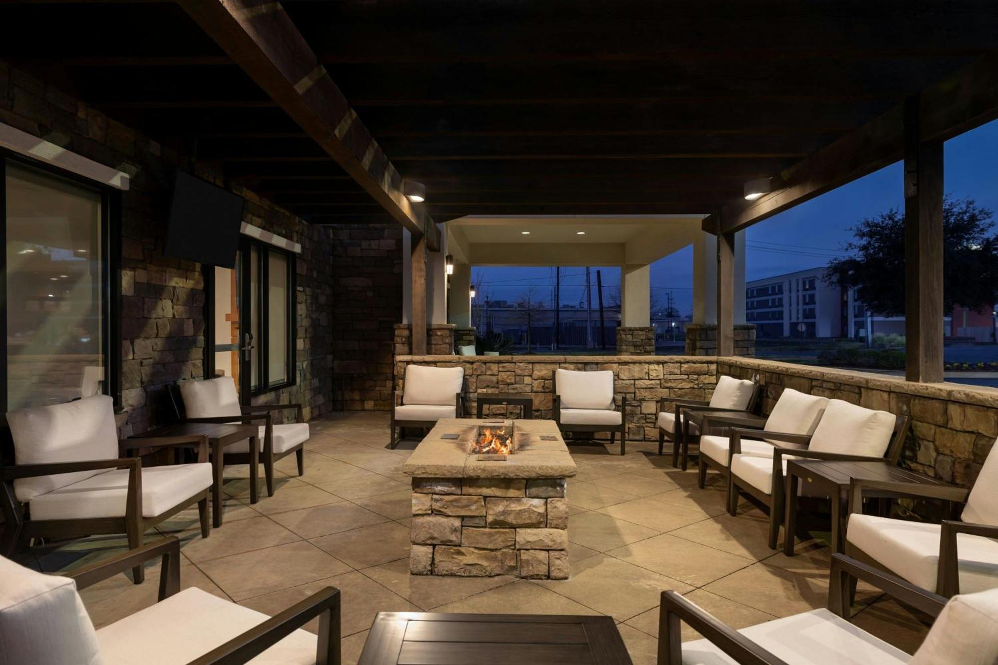 Towneplace Suites By Marriott Alexandria Buitenkant foto
